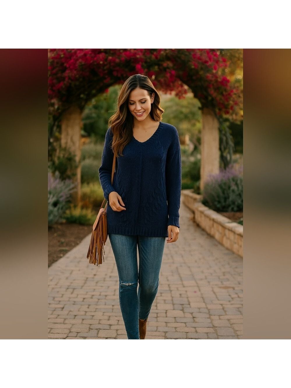 Pure Handknit cozy cre neck sweater